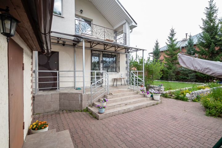 Коттедж 155 м² на участке 5,7 сот.