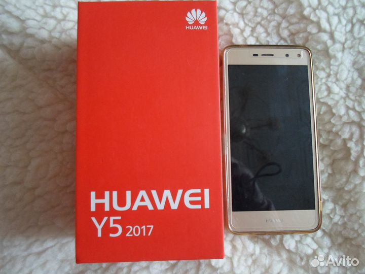 Продам телефон