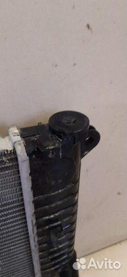 Радиатор системы охлаждения Renault Logan