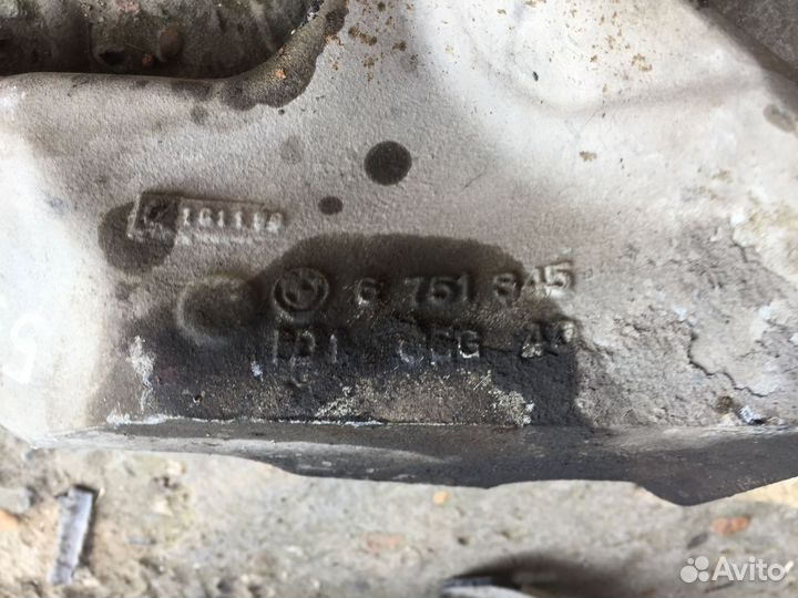 Кронштейн двигателя левый BMW X5 E53 m62 4.4