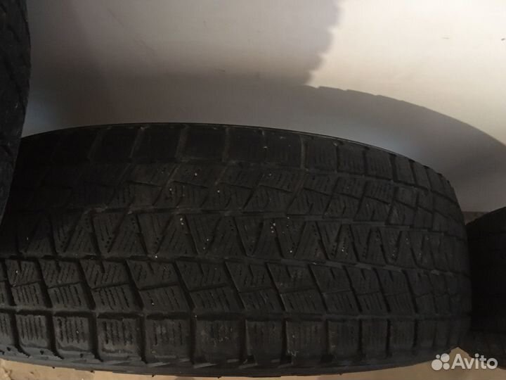 Bridgestone Blizzak DM-V1 225/65 R17 102