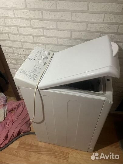 Стиральная машина с вертикальной загрузкой
