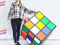 Огромный кубик Рубика из поролона