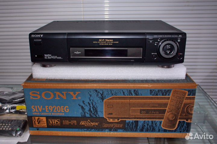 Видеомагнитофон Made in France