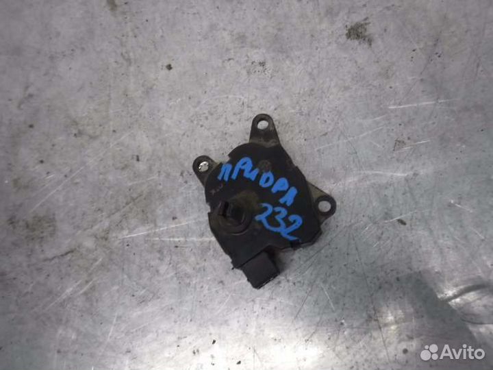 Моторчик заслонки отопителя Лада Приора 126 2007