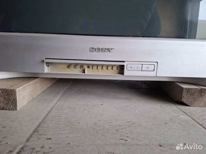Телевизор sony trinitron