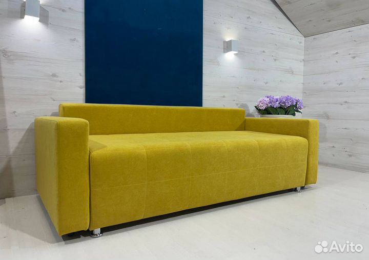 Диван прямой еврокнижка с подлокотниками