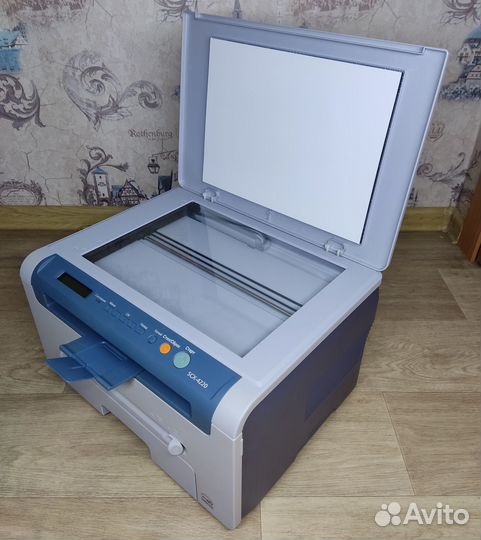 Мфу лазерное Samsung SCX 4220 (3) как новый