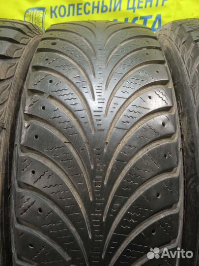 Goodyear UltraGrip Extreme 195/65 R15 95T