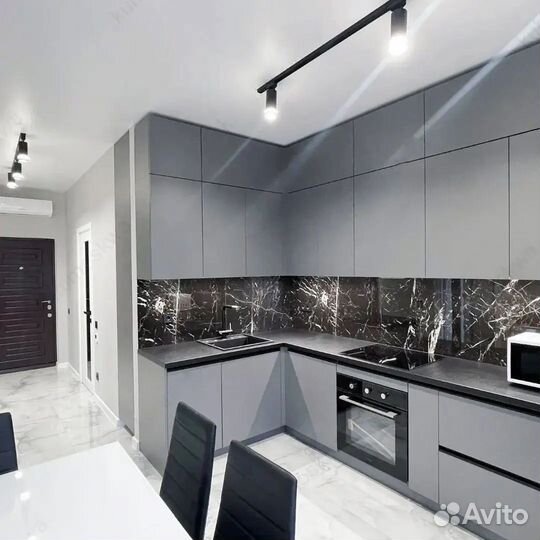 Кухни на заказ. Своё производство