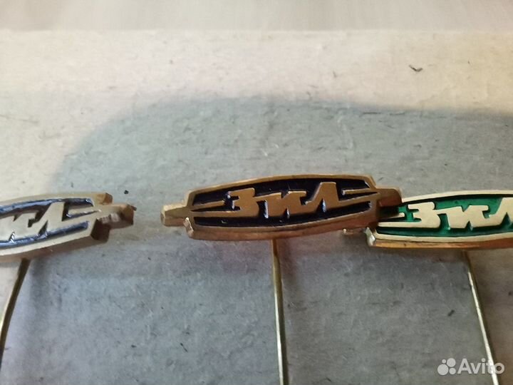 Набор значков ЗИЛ оригинал производства СССР
