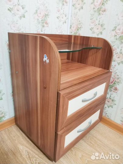 Тумба прикроватная