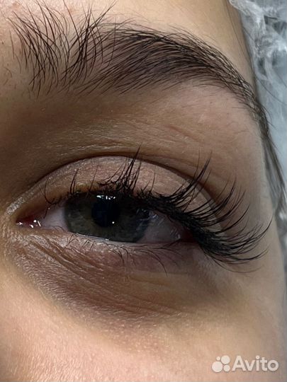 Наращивание ресниц нужна модель