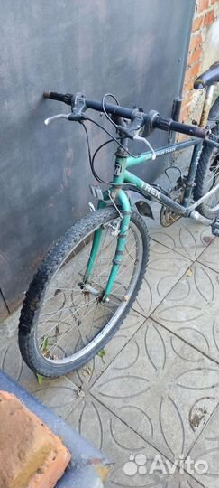 Велосипед бу mountain Trek 820