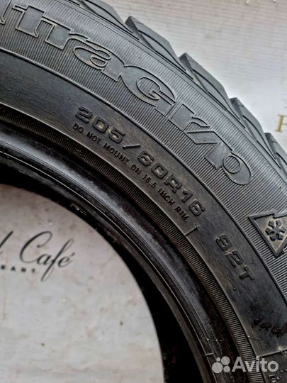Goodyear UltraGrip Extreme 205/60 R16 92T