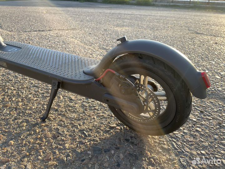 Электросамокат Xiaomi Mijia Electric Scooter M365