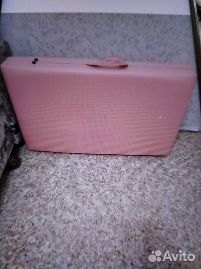 Кушетка для наращивания ресниц