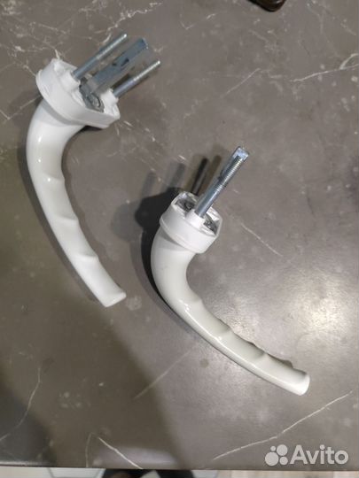 Ручки оконные