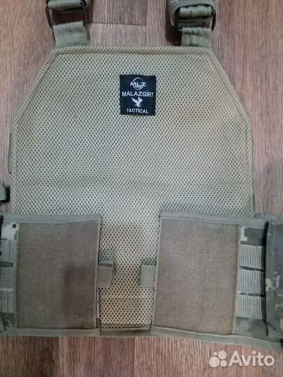 Жилет разгрузочный с подсумками