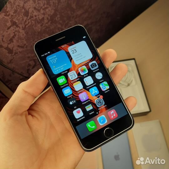 iPhone 7, 32 ГБ