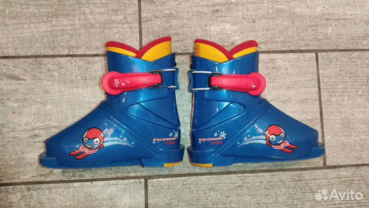 Горнолыжные ботинки детские 16