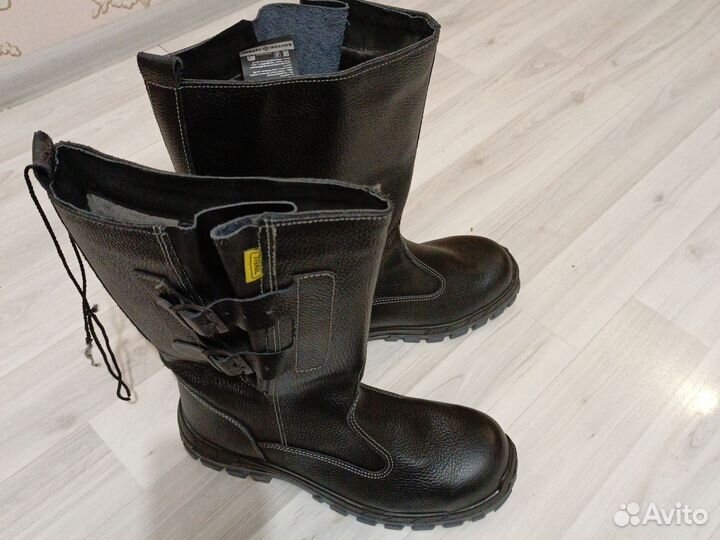 Сапоги, валенки,зимние и летние спецодежда