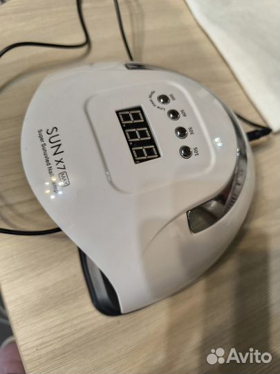 Лампа для маникюра