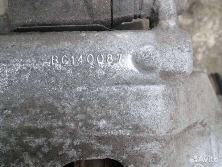 Суппорт стойка Kia Cerato LD