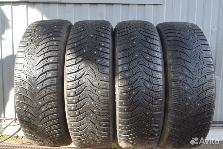 Kumho WinterCraft SUV Ice WS31 215/70 R16 100T