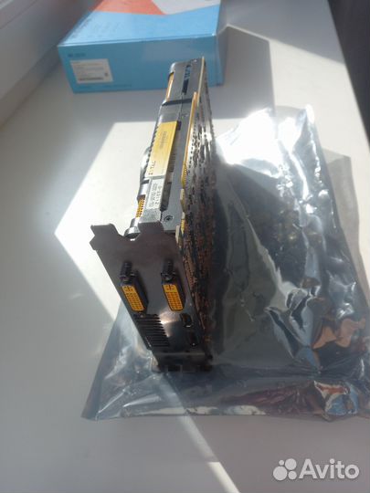 Видеокарта PCI-E Zotac GeForce GTX 570 AMP