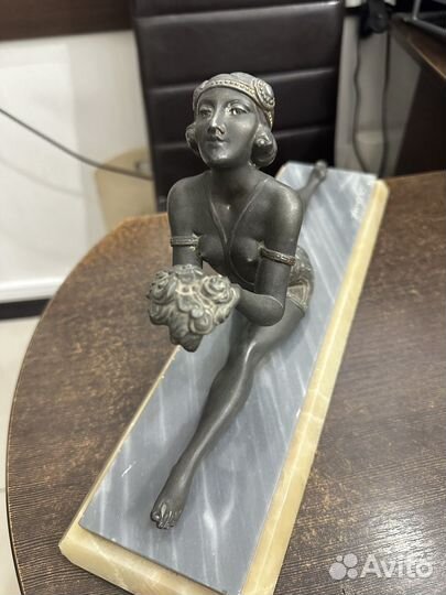 Статуэтка, шпиатр, мрамор, конец 19 века, Франция