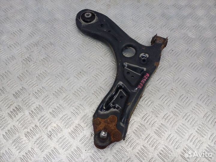 Рычаг передний правый Volkswagen Polo 5 MK5 1.6