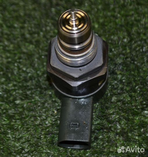 Регулятор давления топлива Mercedes-Benz OM648LA