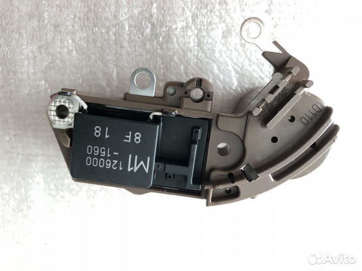 Регулятор напряжения toyota 2770066020