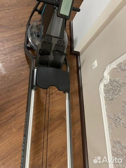 Гребной тренажер водный