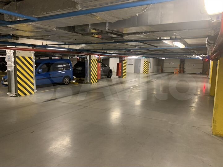 Машиноместо, 18 м²