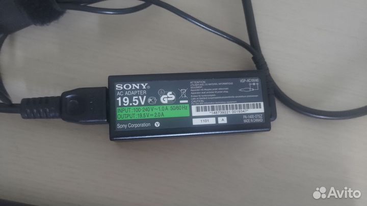 Ноутбук Сони Вайо i3 12дюймов