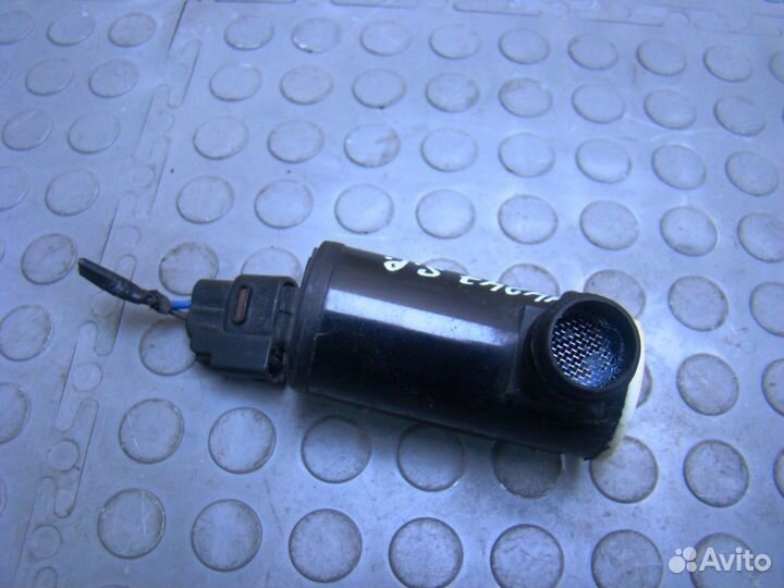 KIA Sportage 3 Насос омывателя заднего стекла