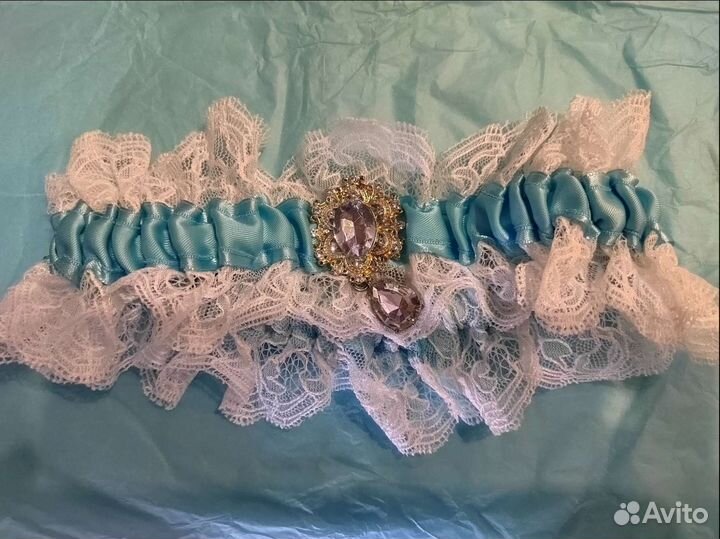 Свадебная подвязка