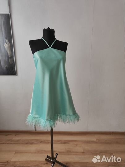 Индивидуальный пошив и ремонт женской одежды