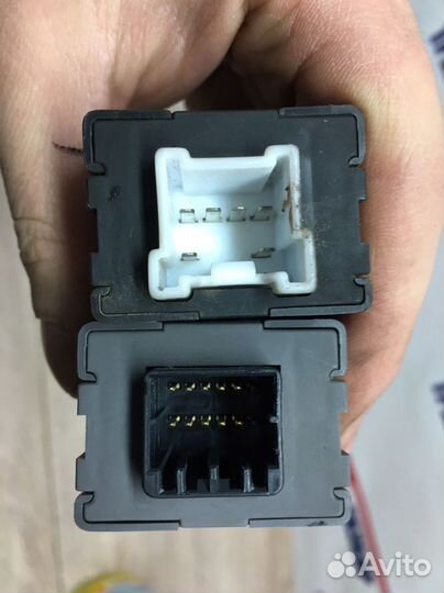 Блок управления подвеской Mitsubishi MN117823