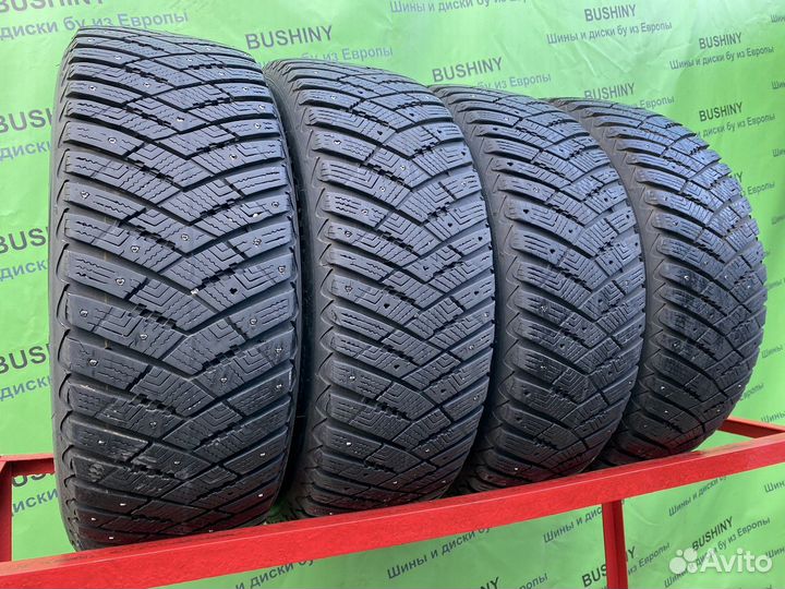 Goodyear UltraGrip Ice Arctic SUV 225/60 R17