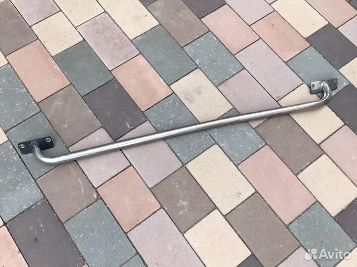 Поручень кабины петербилт 378