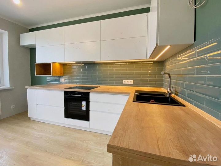 Белая угловая кухня под заказ