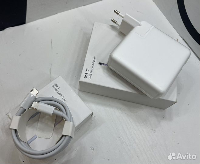 Адаптер питания Apple 96W USB-C + кабель Type-C