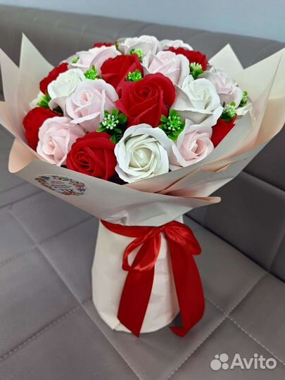 Композиции из мыльных цветов