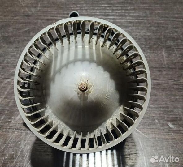 Вентилятор отопителя SsangYong Rexton 1