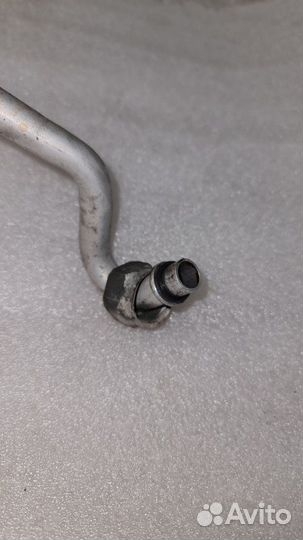 Трубка масляная Volkswagen Touareg