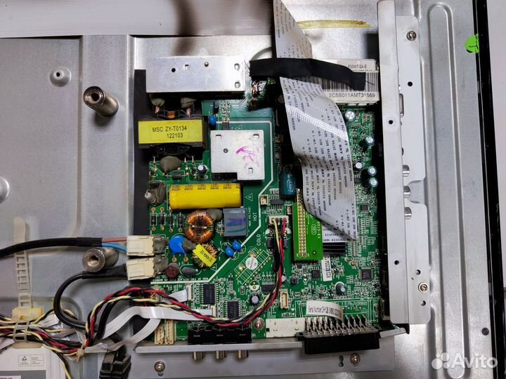 Телевизор Haier LE32T1000 (Разбор)(По запчастям)