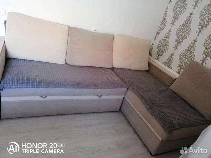 Угловой диван